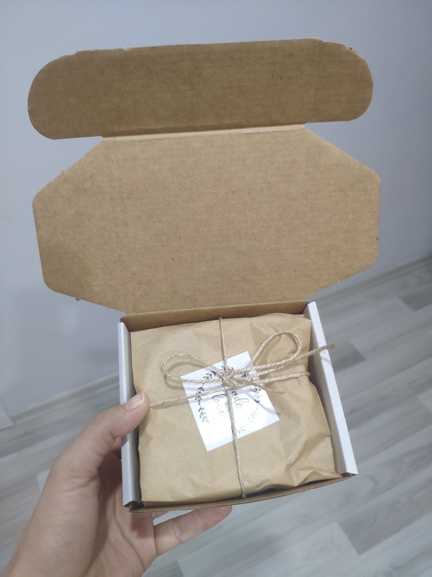 Personalized Gift for Girlfriend Gift for Him Best Friend Jewelry Dish Beach Themed Resin Art Gift for Teacher Gift for Mum Pebble Art Gift