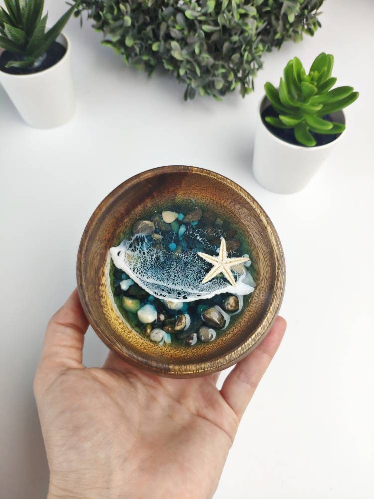 Personalized Gift for Girlfriend Gift for Him Best Friend Jewelry Dish Beach Themed Resin Art Gift for Teacher Gift for Mum Pebble Art Gift